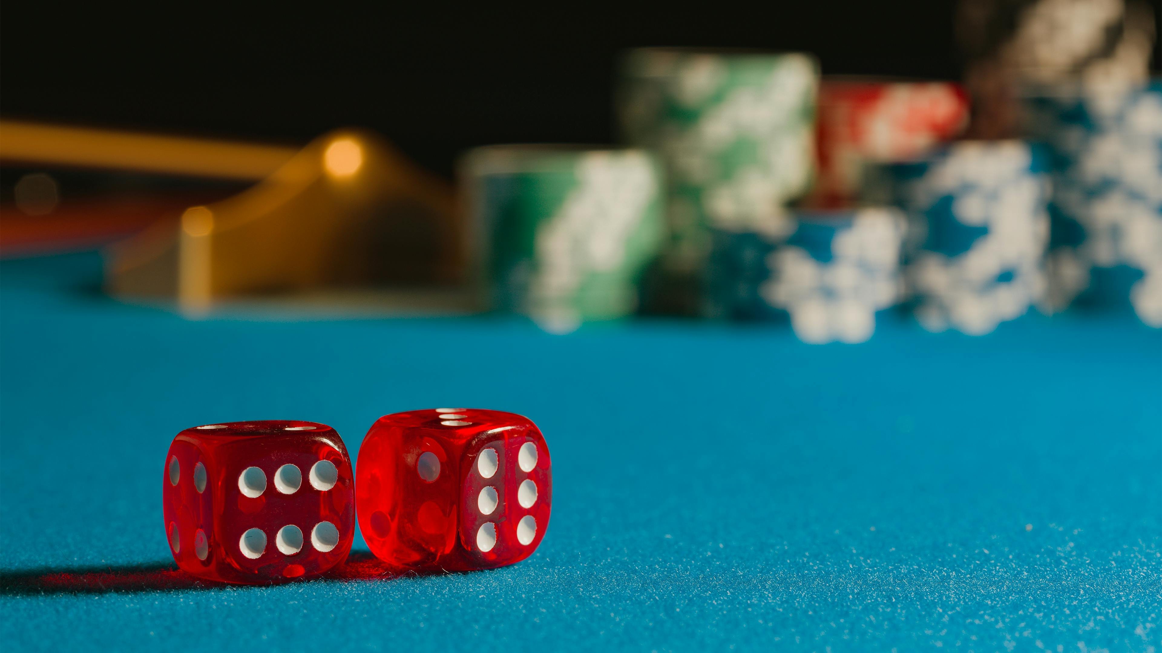 fiks77 kasino live dealer baccarat dan roulette studio profesional